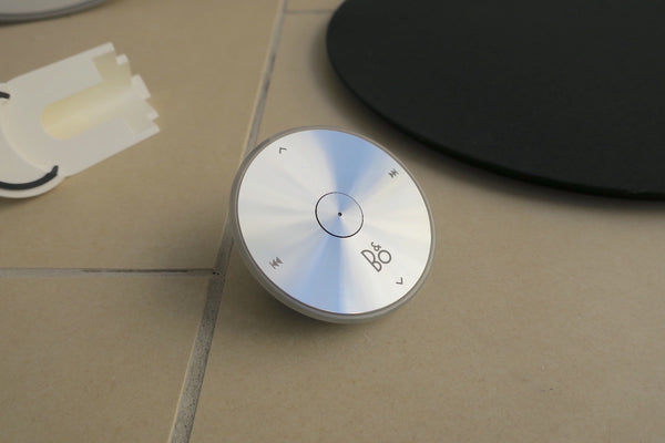 BeoPlay A8 Audiosystem weiß (2013)