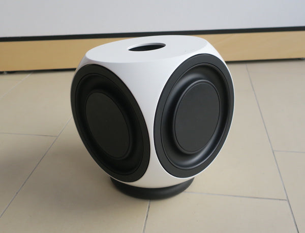 BeoLab 2 <bR>Aktiver Subwoofer <br>weiß (2011)