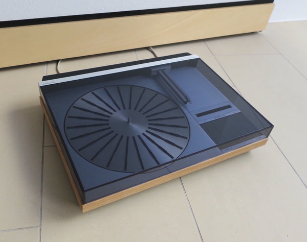 BeoGram 4004 <br>Plattenspieler (ca. 1979)