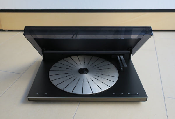 BeoGram 9000<br>Plattenspieler <br>bronze (1989)