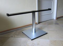 BeoVision 8-40 Bodenstandfuss, Type 4490
