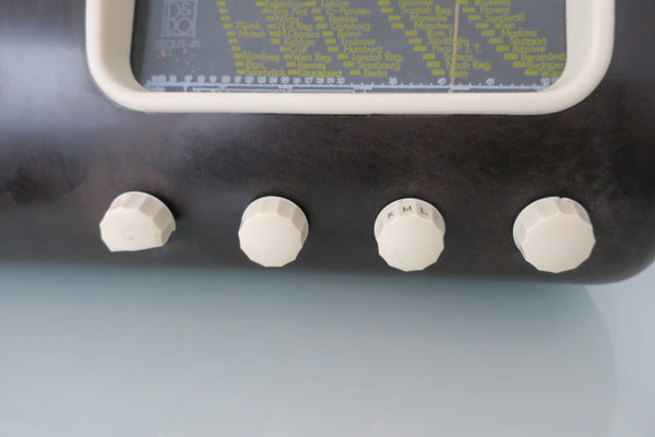 BeoLit 40 <br>Röhrenradio (ca. 1940)
